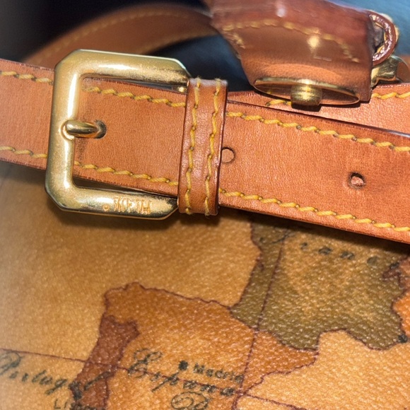 Alviero Martini Prima Classe Shoulder Bag/Crossbody EUC *ONLY FOR CHIARA* - Picture 5 of 16